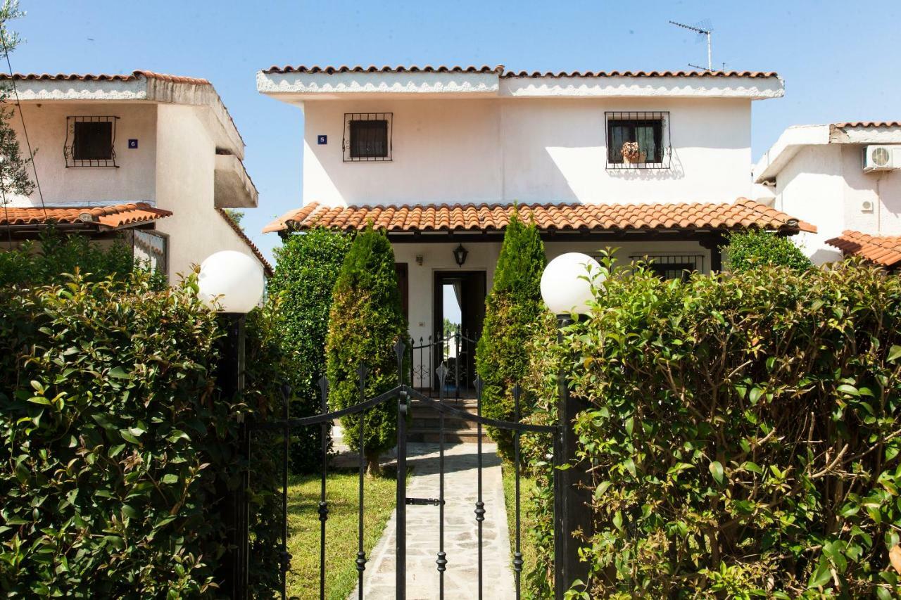 Elani Beautiful Villa 希维利 外观 照片